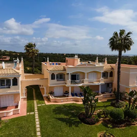 11 Marinha - Two Bedroom At Do Marinha Apartment *