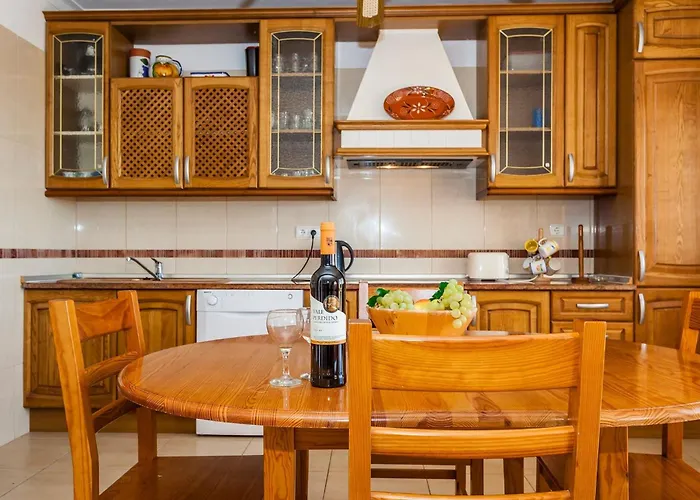 Apartman 11 Marinha - Two Bedroom At Do Marinha *