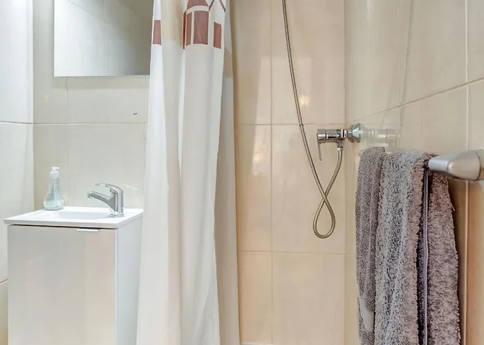 11 Marinha - Two Bedroom At Do Marinha Apartman